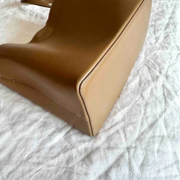 Aesther Ekme Mini Crossbody Sac, Tan, EUC - Picture 6 of 10